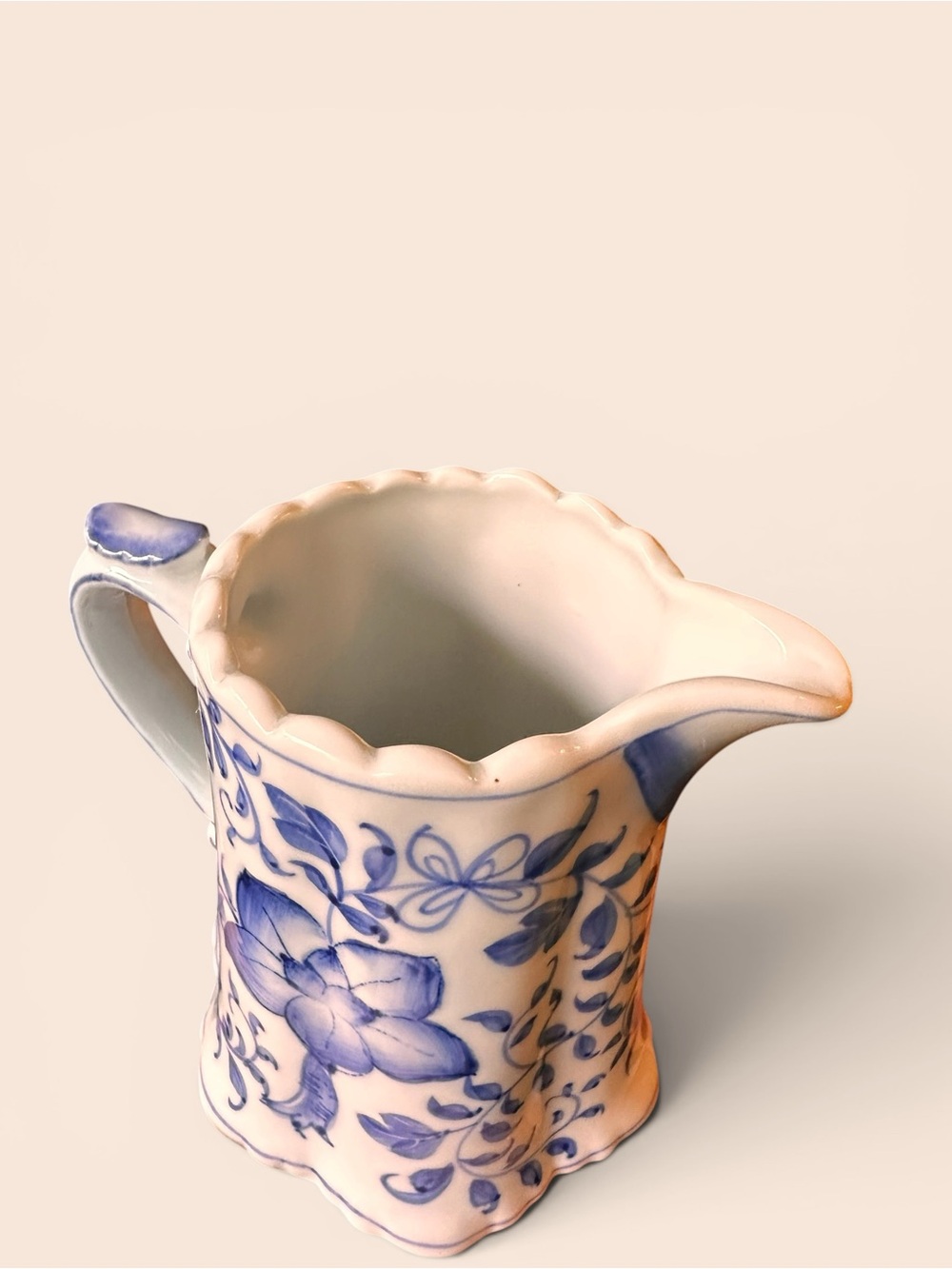 Vintage Andrea by Sadek Blue & White Floral Scalloped Ceramic Creamer Pitcher - Picture 3 of 11